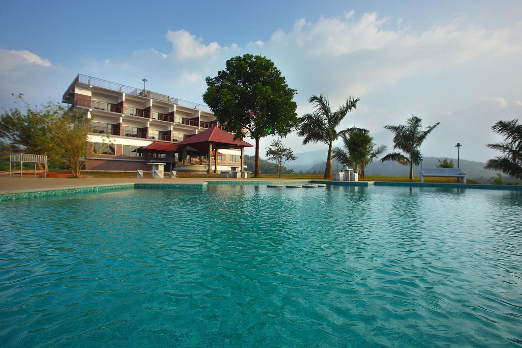 Arayal Resort-A Unit Of Sharoy Resort Tariyod Luaran gambar