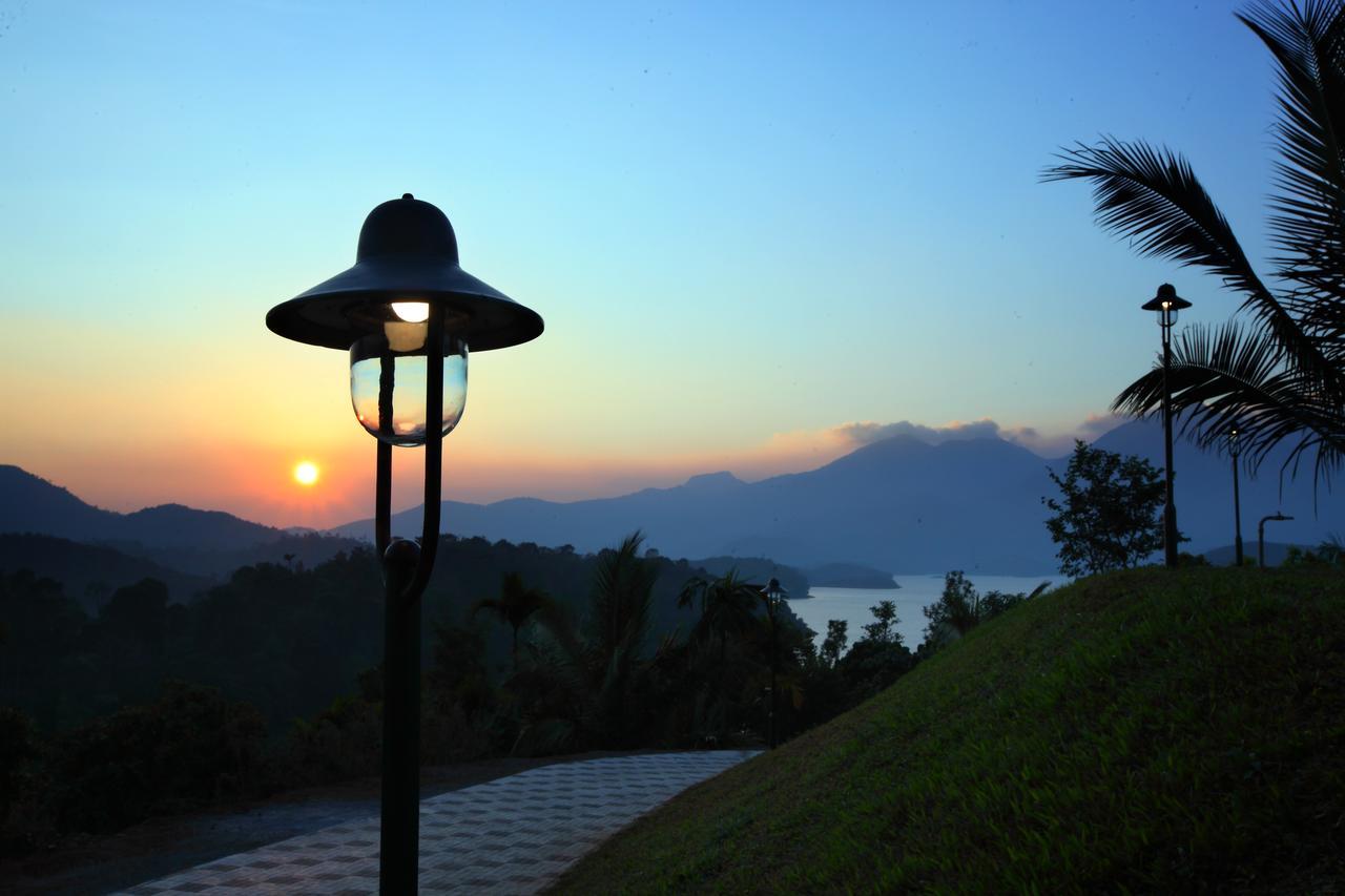 Arayal Resort-A Unit Of Sharoy Resort Tariyod Luaran gambar