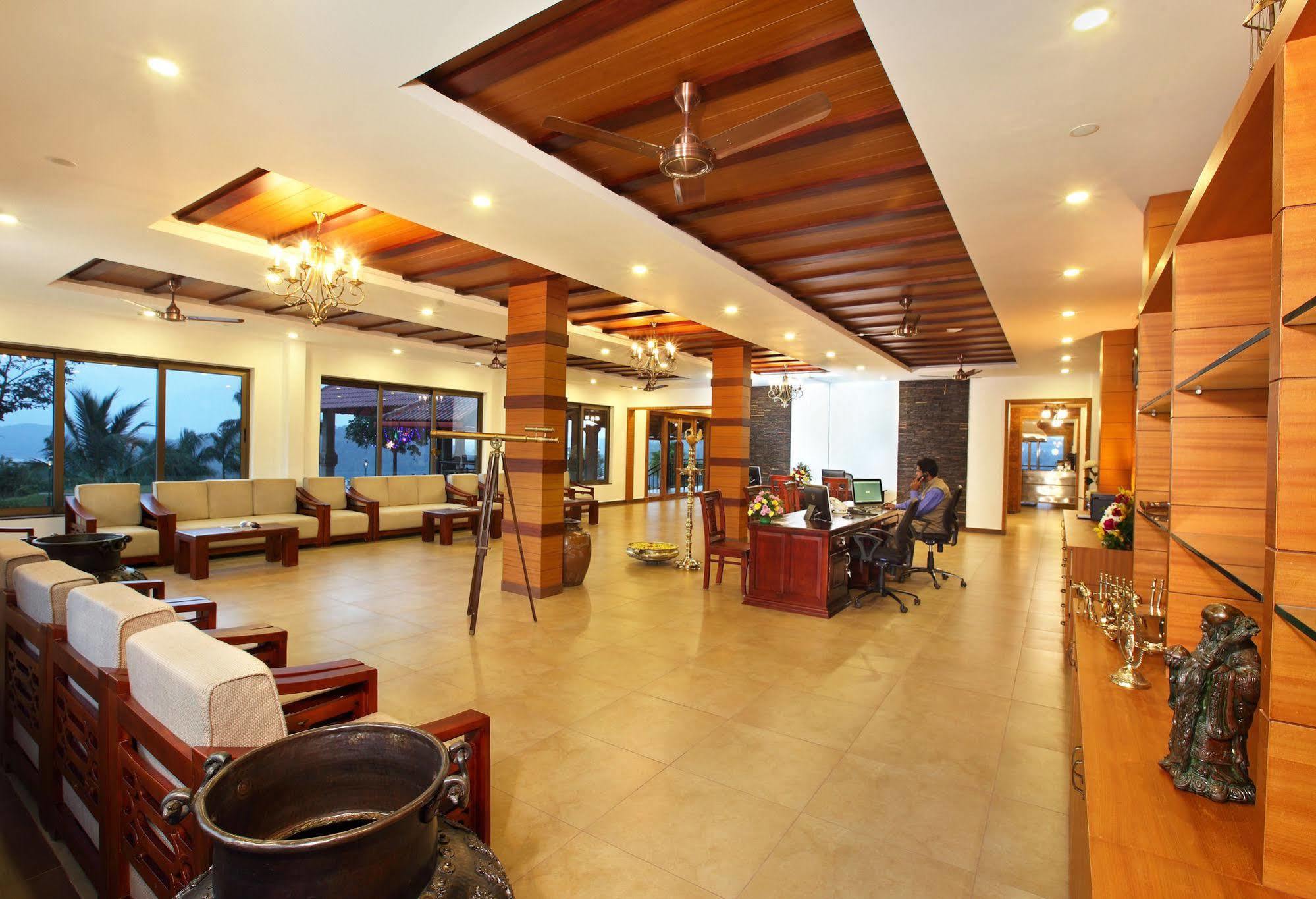 Arayal Resort-A Unit Of Sharoy Resort Tariyod Luaran gambar