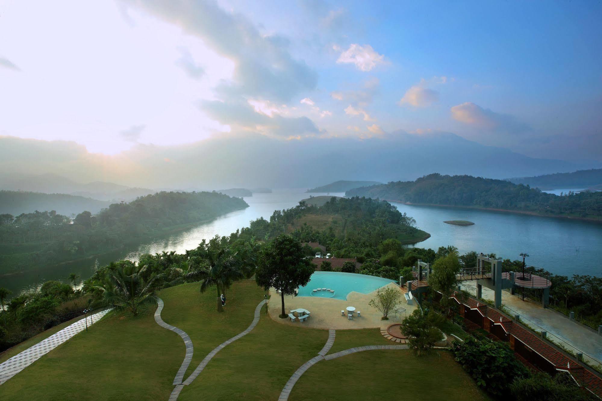 Arayal Resort-A Unit Of Sharoy Resort Tariyod Luaran gambar