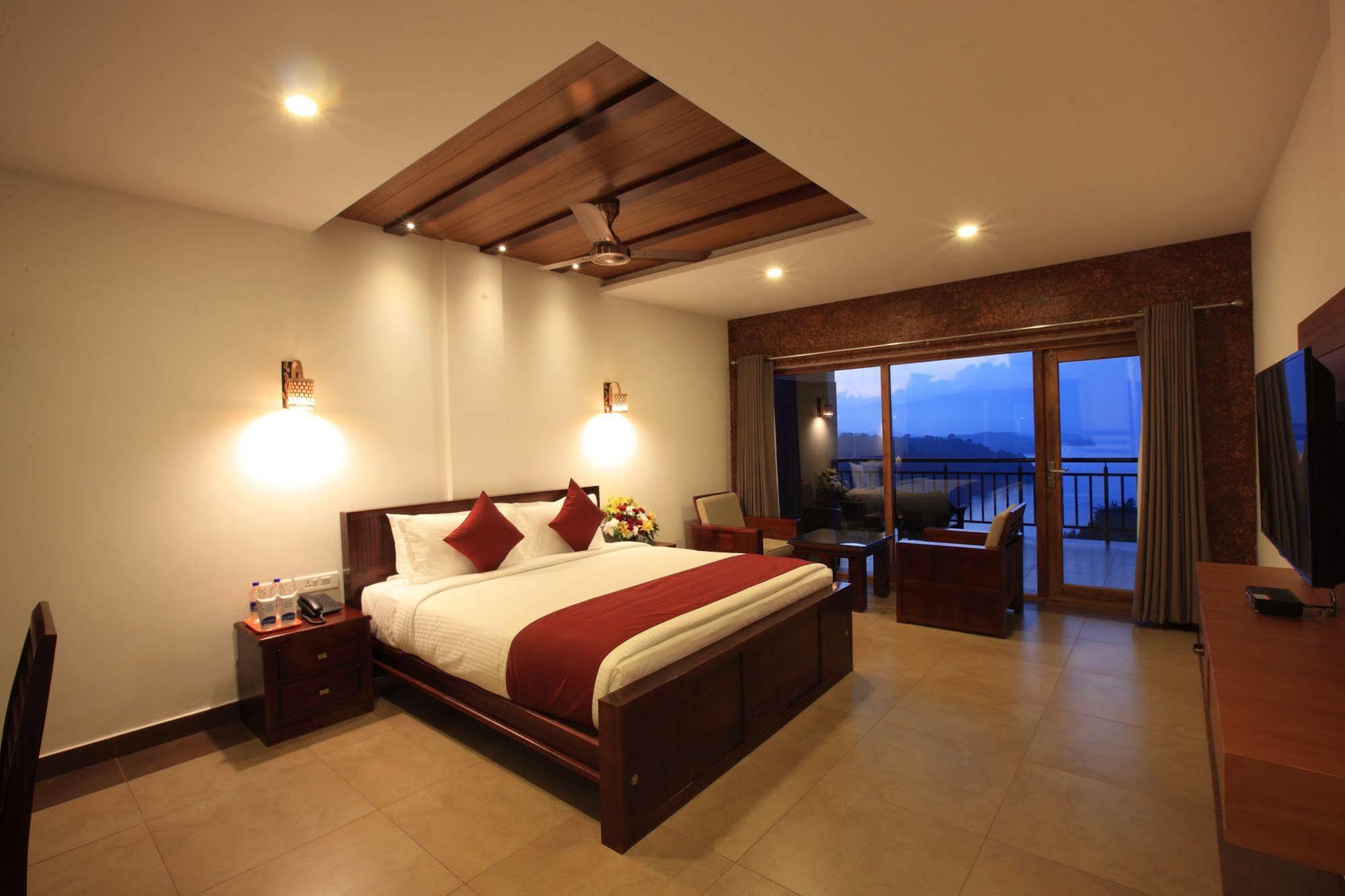 Arayal Resort-A Unit Of Sharoy Resort Tariyod Luaran gambar